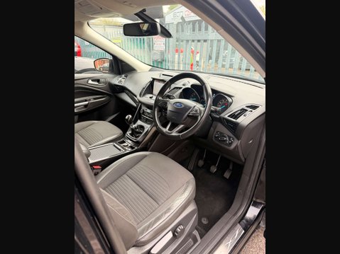 Ford Kuga 1.5 Kuga Titanium 5dr 3