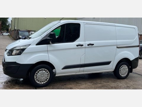 Ford Transit Custom 2.2 TDCi 270 Panel Van 5dr Diesel Manual L1 H2 (186 g/km, 98 bhp) 27