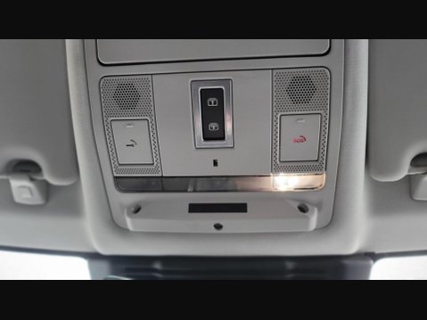 Land Rover Discovery Sport R-DYNAMIC HSE 26