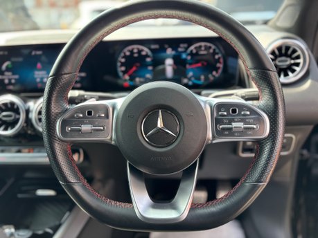 Mercedes-Benz GLB 1.3 GLB200 AMG Line (Premium 2) SUV 5dr Petrol 7G-DCT Euro 6 (s/s) (163 ps) 27