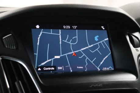 Ford Focus ST-LINE X 38