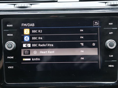 Volkswagen Touran 1.5 TSI EVO R-Line DSG Euro 6 (s/s) 5dr 15