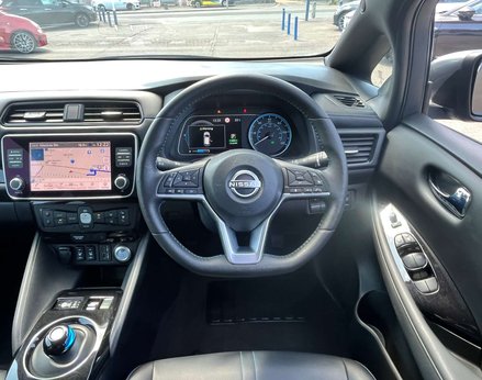 Nissan LEAF Leaf E + N-Connecta Electric, 60.9 kw/h battery, 239 mile range 5dr 19
