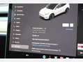 Tesla Model Y LONG RANGE AWD 21