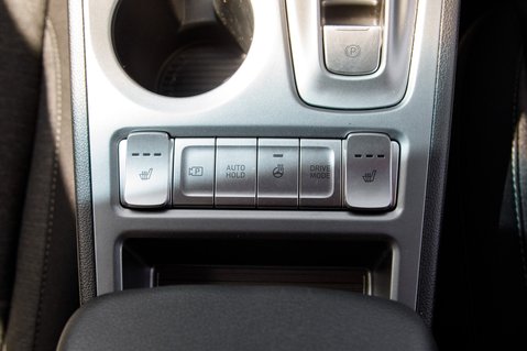 Hyundai KONA PREMIUM 39