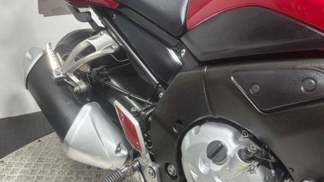 Yamaha FZ1 FAZER 1000 2008 37K VERY CLEAN EXAMPLE FAIRED SPORTS TOURER 1000CC 39