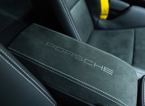 Porsche 911 GT3 RS (992) 24