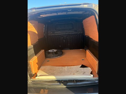 Vauxhall Combo 1.5 Combo 2000 Sportive S/S 8