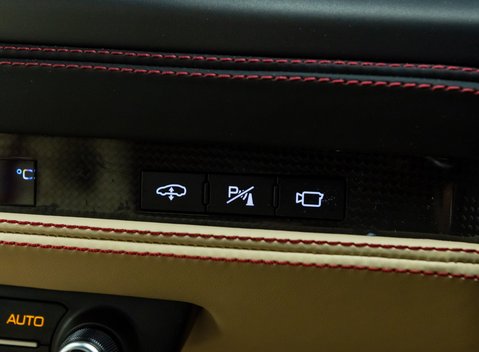 Ferrari F8 Tributo 21