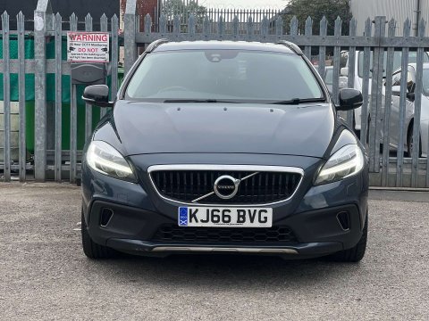 Volvo V40 2.0 V40 Cross Country Professional D3 5dr 7