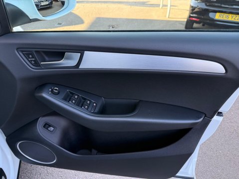 Audi Q5 2.0 TDI S line Special Edition S Tronic quattro Euro 4 5dr 25