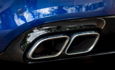 Mercedes-Benz C Class C63 S Coupe 28