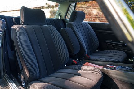 Mercedes-Benz SLC 380 SLC SPECIAL DELIVERY 22