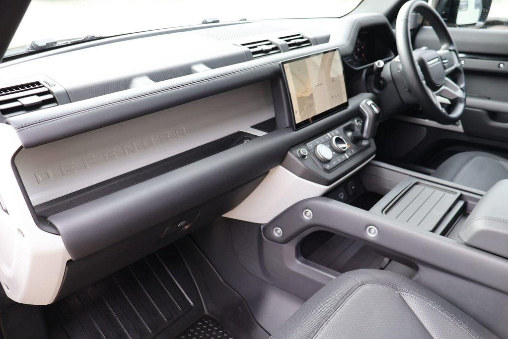 Land Rover Defender 110 D300 HARD TOP X-DYNAMIC HSE URBAN REAR SEAT CONVERSION STYLED BY SEEKER 26