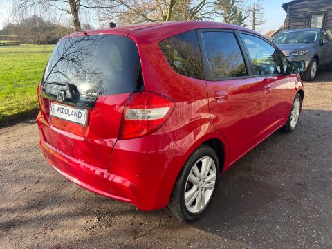 Honda Jazz I-VTEC EXL 15