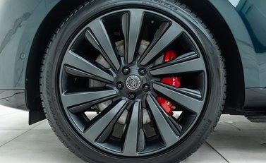 Land Rover Range Rover P530 SV 36