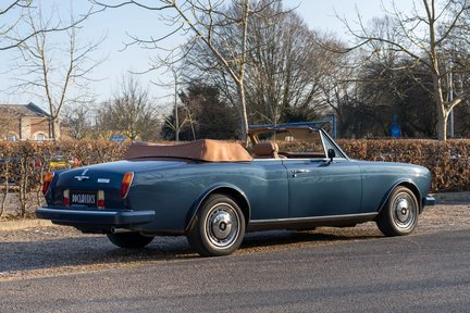 Rolls-Royce Corniche III 3
