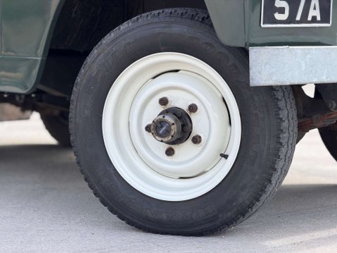 Land Rover Series II 2.25 Petrol 88" 28