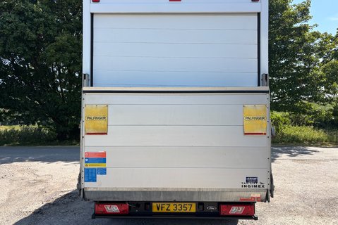Ford Transit 350 Drw L3 155 ps Luton with Tail Lift - Air Conditioning 10