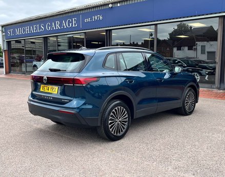 Volkswagen Tiguan 1.5 Tiguan Life TSi PHEV Semi-Auto 5dr 8