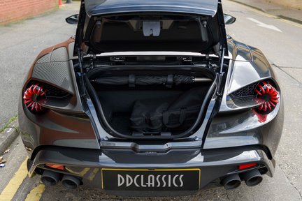 Aston Martin Vanquish Zagato Volante 35