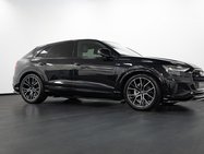 Audi Q8 3.0 TFSI V6 55 Black Edition SUV 5dr Petrol Tiptronic quattro Euro 6 (s/s) 26