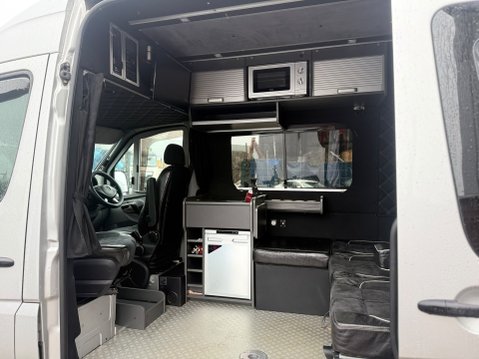 Mercedes-Benz Sprinter AB RACE CRUISER RACE VAN RACE TRUCK 4