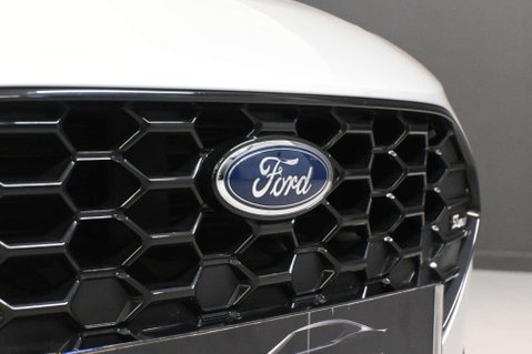 Ford Focus 1.0 Focus ST-Line X mHEV Auto 5dr 40