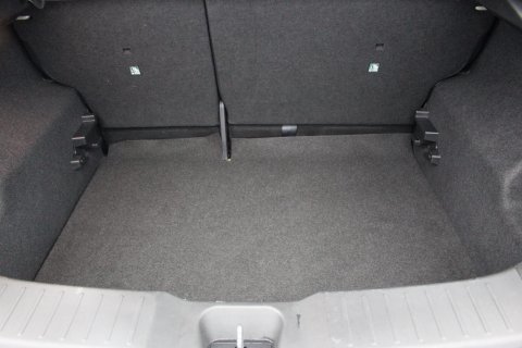 Nissan Juke 5dr 1.0 DiG-T Tekna DCT Automatic 34