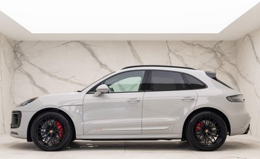 Porsche Macan GTS PDK 3