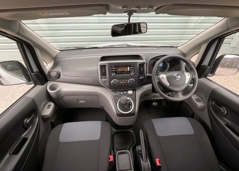 Nissan NV200 E ACENTA COMBI 13