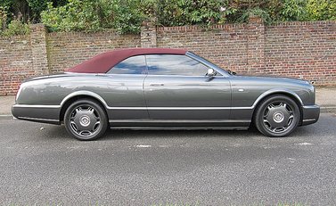 Bentley Azure 6
