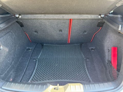 BMW 1 Series 2.0 118d M Sport Auto Euro 6 (s/s) 3dr 28