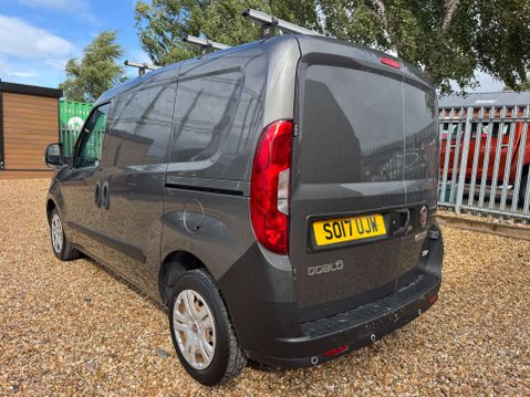 Fiat Doblo 1.2 Doblo SX MultiJet 9