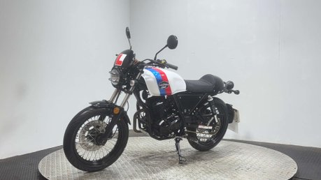 Lexmoto Tempest 2024 2,217 MILES, VERY CLEAN 125cc COMMUTER BIKE 5