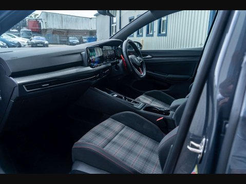 Volkswagen Golf 2.0 Golf GTi TSi Semi-Auto 5dr 9