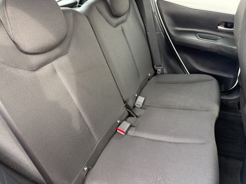 Toyota Aygo X VVT-I PURE 18