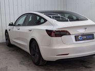 Tesla Model 3 Model 3 Long Range AWD 4WD 4dr 31