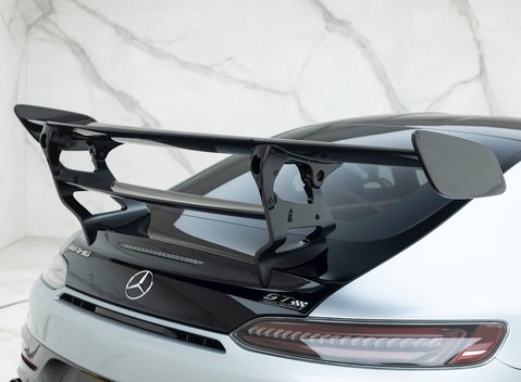 Mercedes-Benz Amg GT GT Black Series 31