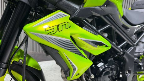 Benelli BN 2025 ONLY 4K IDEAL COMMUTER / LEARNER BIKE 125CC NAKED 32