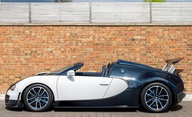 Bugatti Veyron Grand Sport Vitesse 2