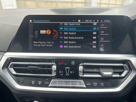BMW 3 Series 2.0 330e 12kWh SE Pro Touring 5dr Petrol Plug-in Hybrid Auto xDrive Euro 6 44