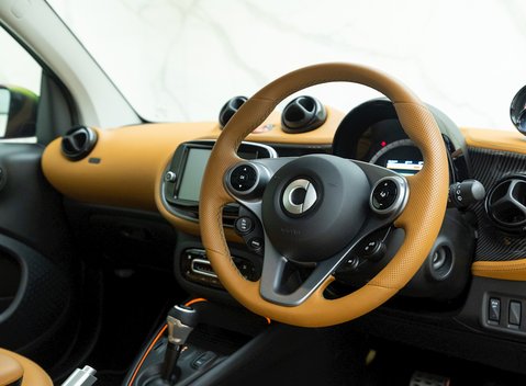 Smart Fortwo Coupe Racing Green Edition 9