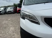 Peugeot Expert MWB L2H1 Professional 2700 Air Con Sensors Tow Bar EURO 6 NO VAT 24