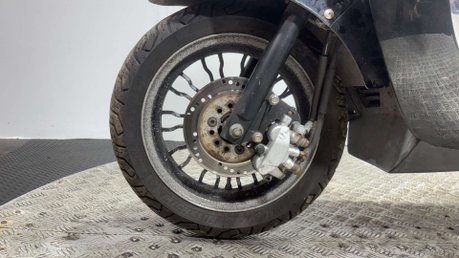 Lexmoto Vienna 2021 11K RUNNING PROJECT SCOOTER SPARES OR REPAIR 125CC CUSTOM BIKE 7