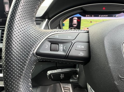 Audi Q5 2.0 TDI 40 Black Edition SUV 5dr Diesel S Tronic quattro Euro 6 (s/s) (190 22