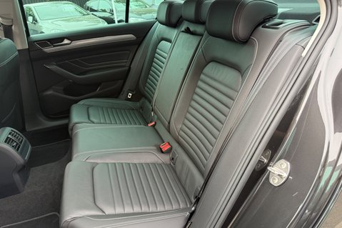 Volkswagen Passat GTE DSG - VAT Q - 1 OWNER - PLUG IN HYBRID - 3 IN STOCK 17
