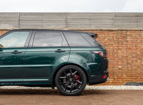 Land Rover Range Rover Sport 5.0 SVR 34