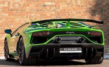 Lamborghini Aventador SVJ LP 770-4 3