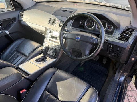 Volvo XC90 2.4 D5 SE Lux Geartronic AWD 5dr 27